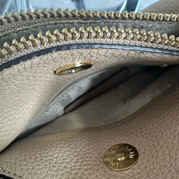 Michael Kors Leather Crossbody Bag - Picture 16 of 17